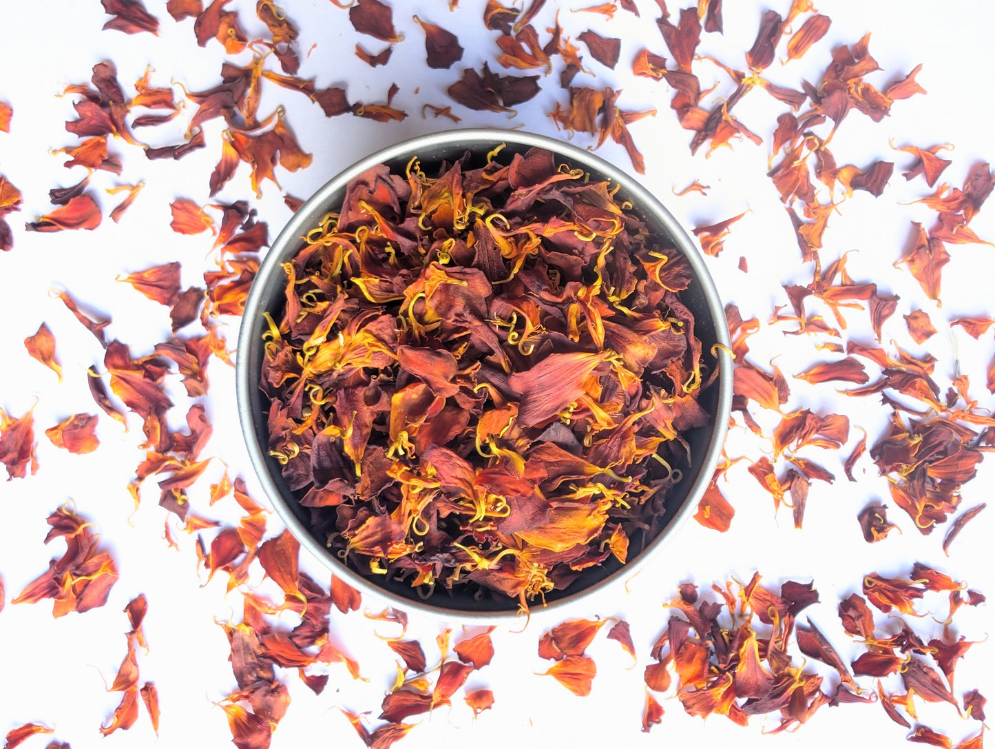 Auburn Marigold – Dried Edible Flower Petals